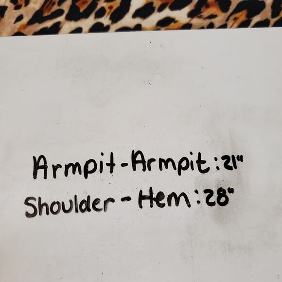 Chicos NWT Leopard Print Square Neck Short Sleeve Tunic Top Womens Size MP Tee - Picture 10 of 10